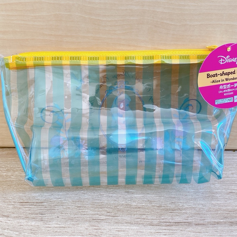 NWT Disney Alice in Wonderland Boat-shaped zipper top pouch / Makeup Pouch - Picture 2 of 5